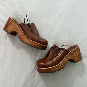 Y2K Wooden Clogs